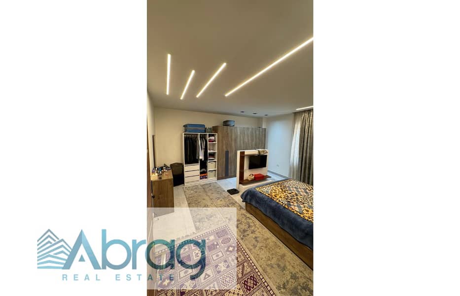 9 WhatsApp Image 2025-10-15 at 2.50. 09 PM (1). jpg