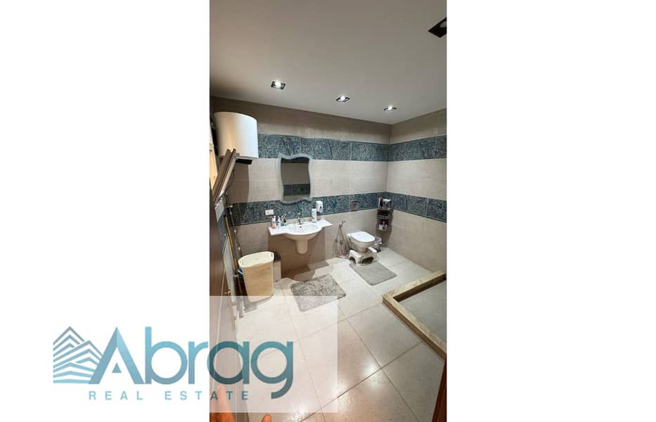 10 WhatsApp Image 2025-10-15 at 2.50. 09 PM. jpg