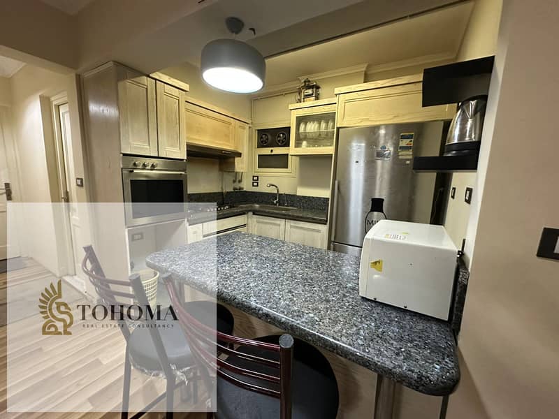 4 e068aa70-9085-4b0c-af48-ac142d1c190c. jpg