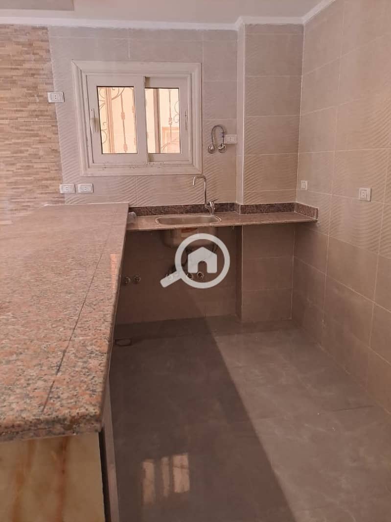 7 d614e401-a77e-4dae-950f-7247aae6d28f. jpg