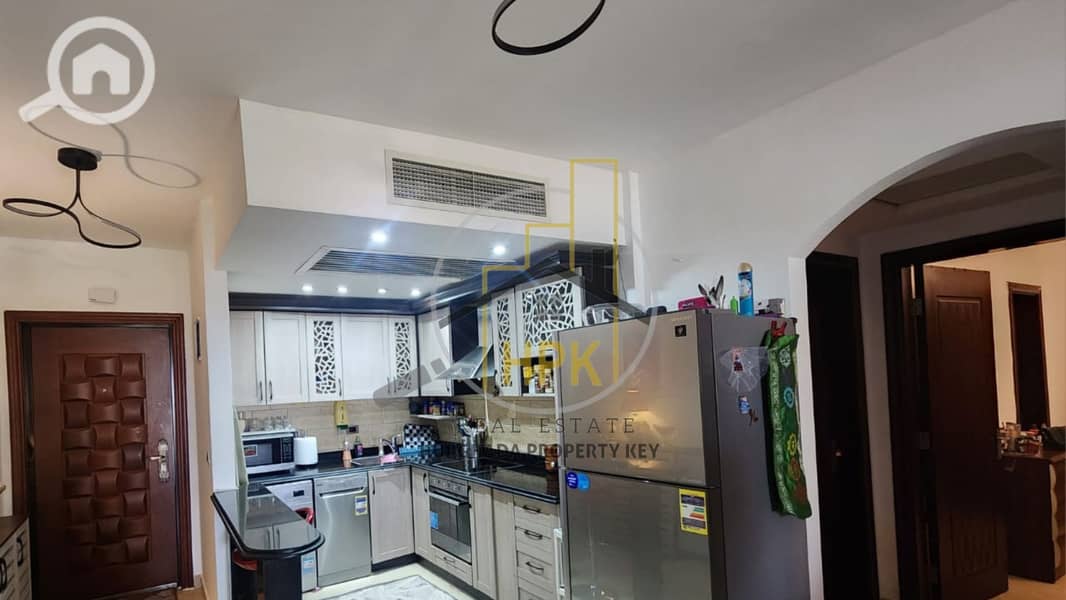 6 Untitled design (6). jpg