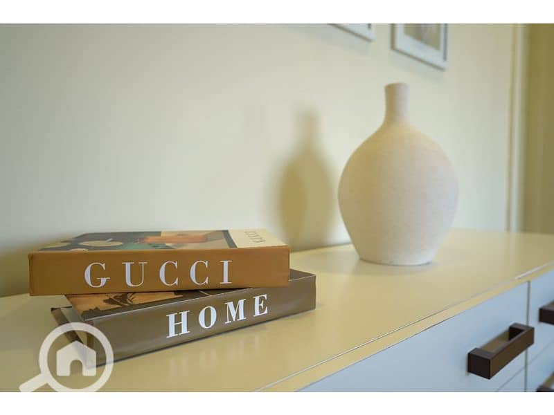 8 8011a2de-c57c-419b-ba10-8331566528ea. jpg