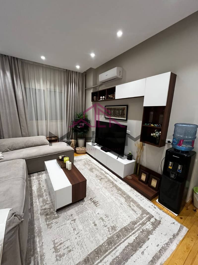 3 photo_5875226265923554223_y. jpg