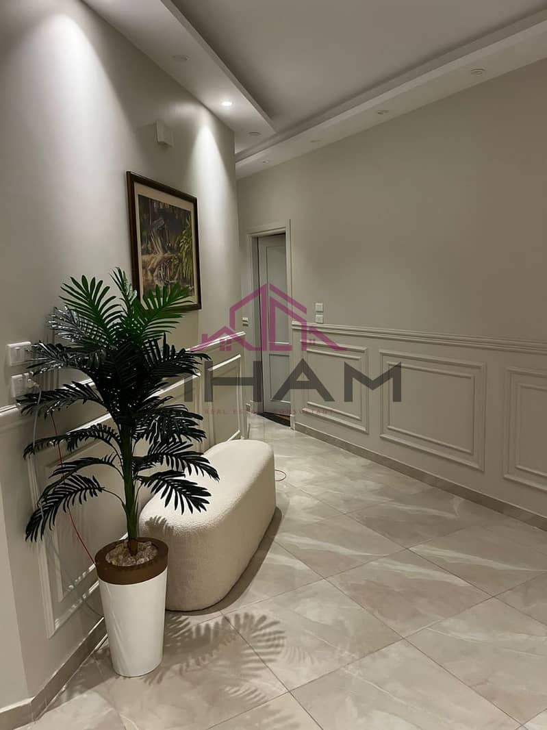 20 photo_5875226265923554232_y. jpg