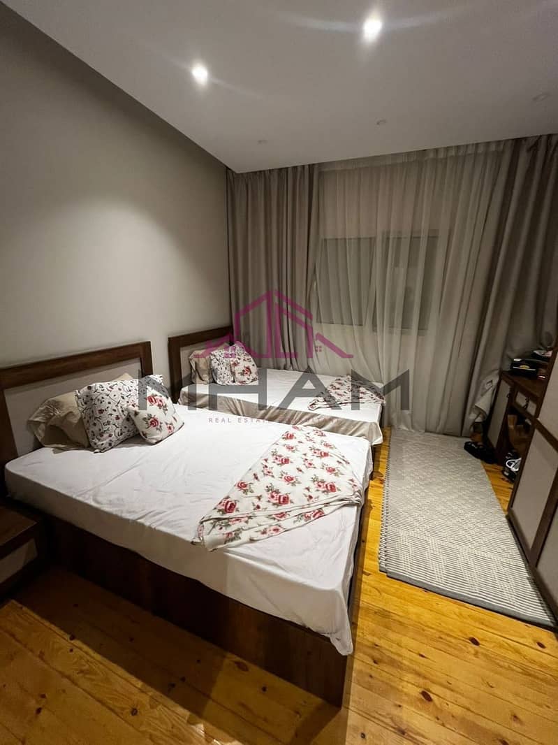 21 photo_5875226265923554233_y. jpg