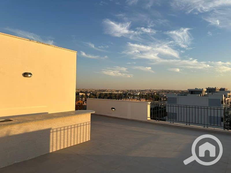 10 d399c1d9-a4d6-4160-ae4a-626b7727db6e. jpg