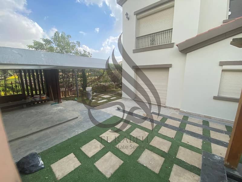 3 WhatsApp Image 2025-12-04 at 4.05. 55 PM (2). jpeg