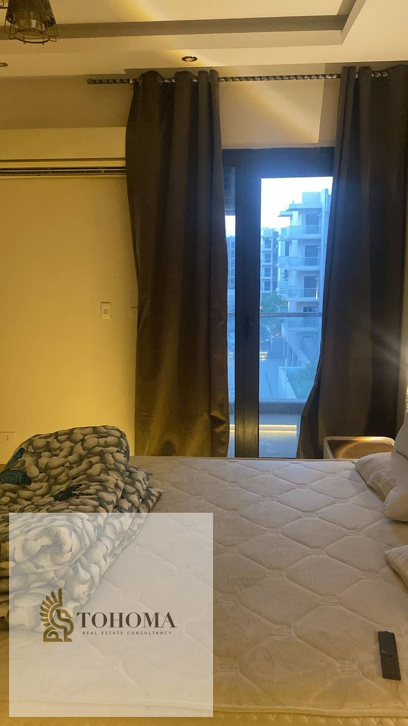 3 abb32d80-72d5-4512-a563-41a788f09055. jpg