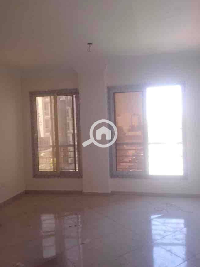 5 cd3cc133-71d9-43f0-b841-f6eaef755933. jpg