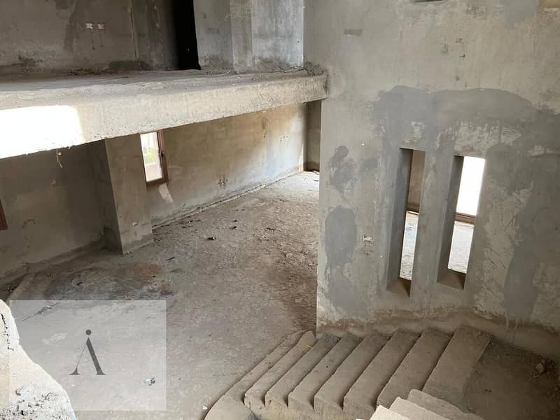 8 WhatsApp Image 2025-11-25 at 1.36. 21 PM (2). jpeg