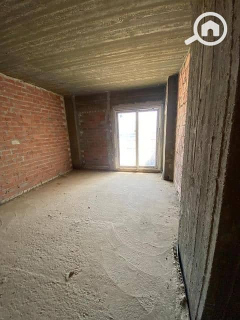 17 cb977fd8-2595-4d15-afa0-a6ff7738229c. jfif. jpg