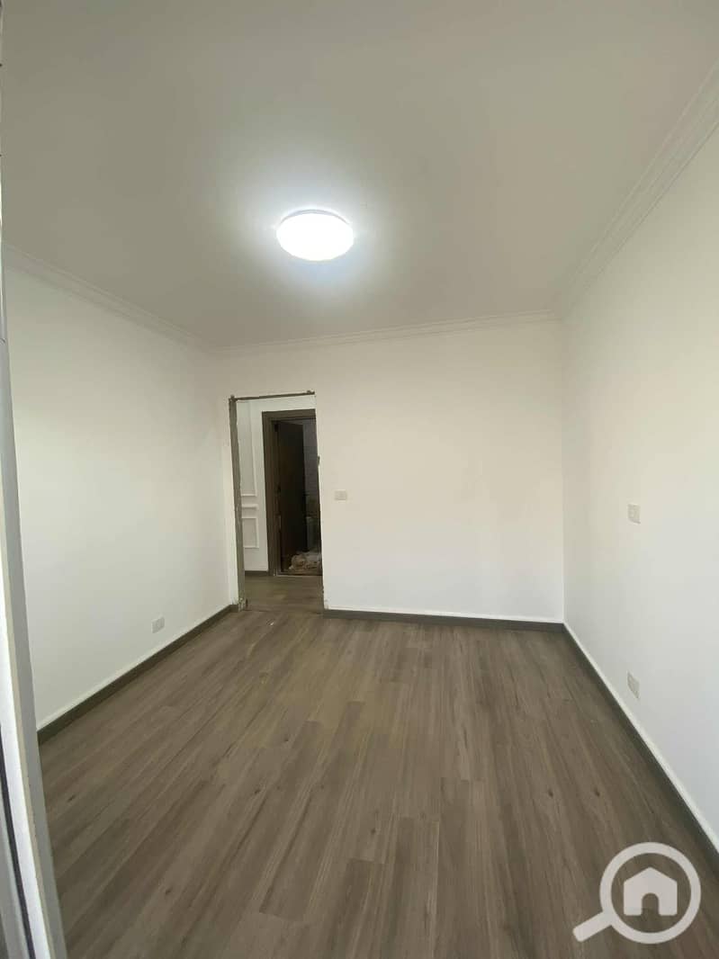 5 WhatsApp Image 2025-10-25 at 15.40. 58_51931560. jpg