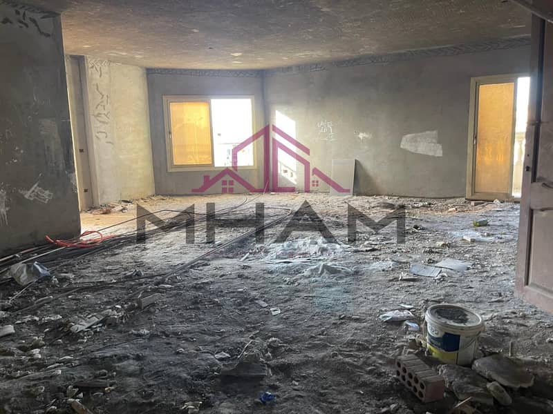 6 photo_5872704540300217126_y. jpg