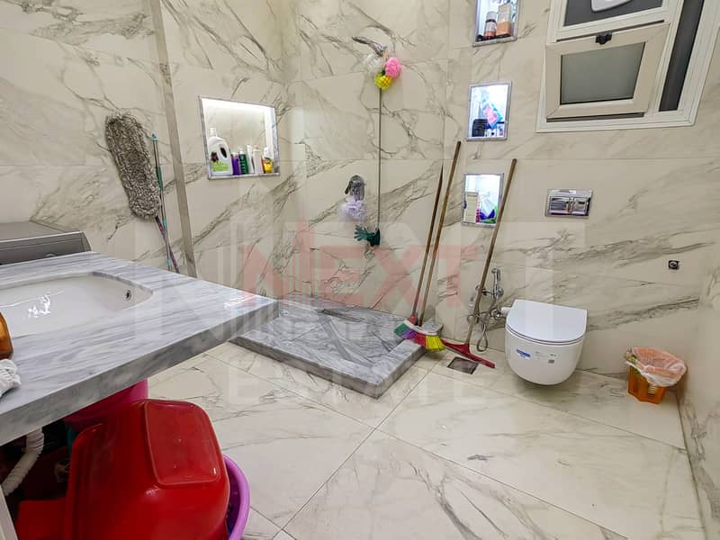 18 IMG_20251126_175200. jpg