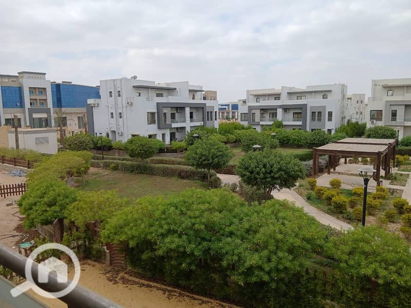 8 d5860c4a-129a-4001-abb1-2af7d009dc58. jpg