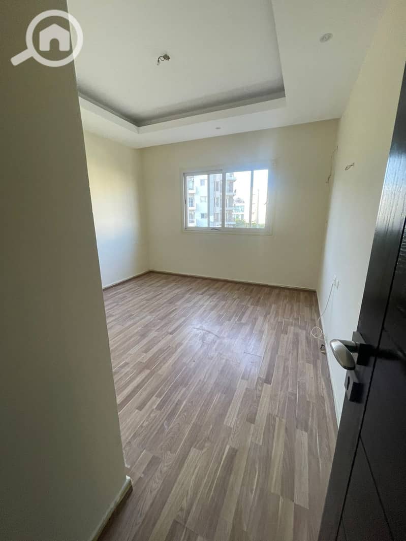 4 WhatsApp Image 2025-11-19 at 5.19. 11 PM. jpeg