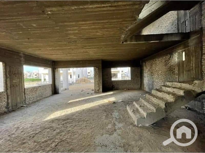 2 37fbac5c-9612-4112-98c9-1ca0bbf3d684. jpg