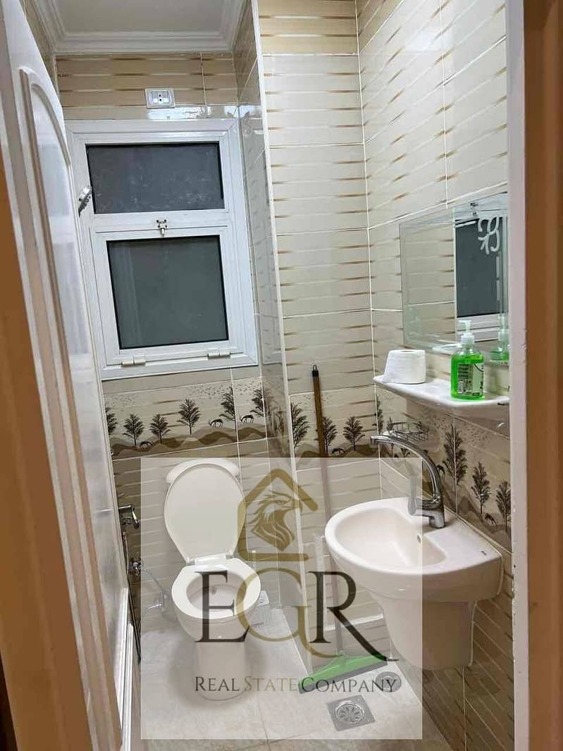 10 49d77f61-c6c4-4fc3-aab5-f6aa805fbcda. jpg