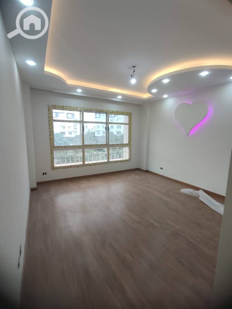 5 WhatsApp Image 2025-10-20 at 12.38. 32_a25c6864. jpg