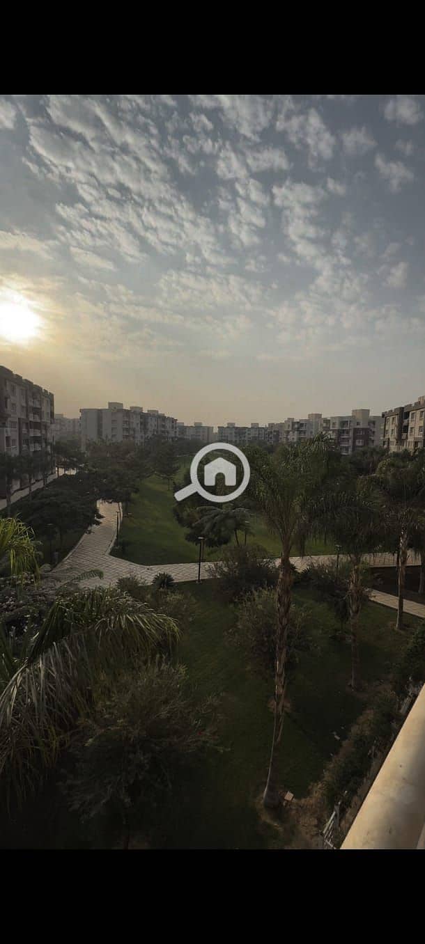 2 0e82d606-19fc-4142-b65b-7a95926be126. jpg