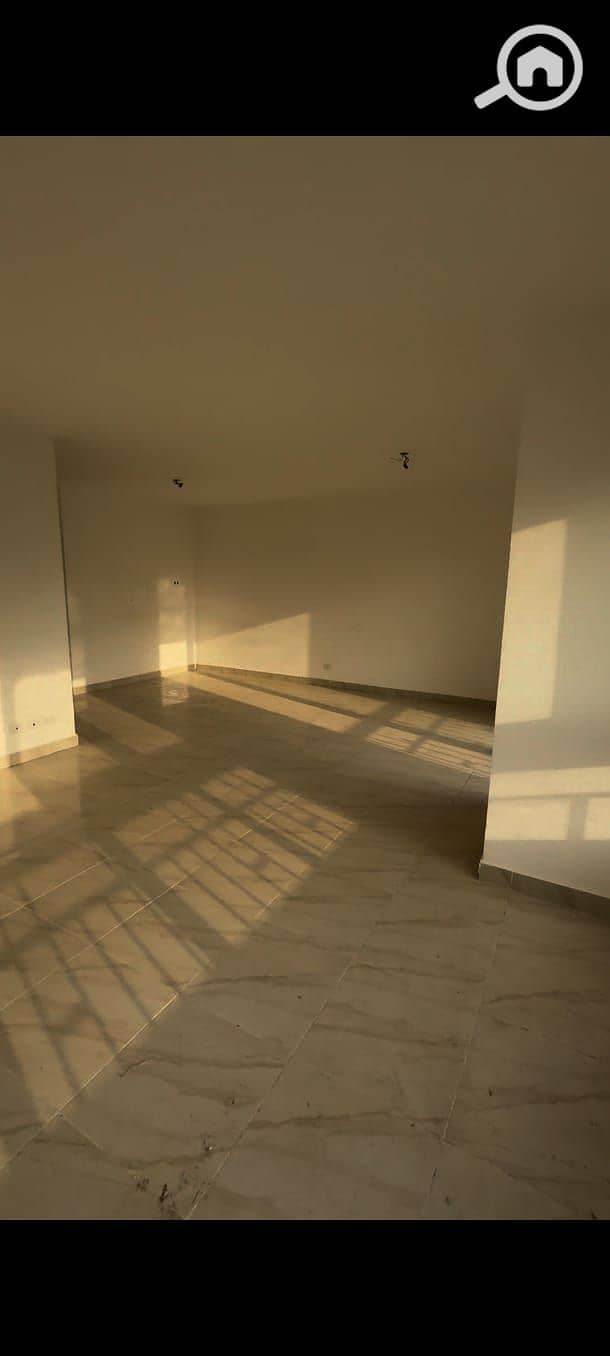 12 21354382-db11-4228-950e-9c91b1ab2427. jpg