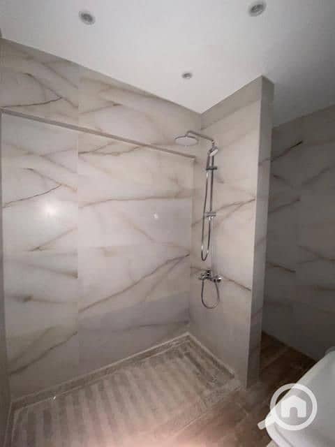 8 b9d6ea66-03b8-41e4-a6b5-909d2fa67044. jfif. jpg