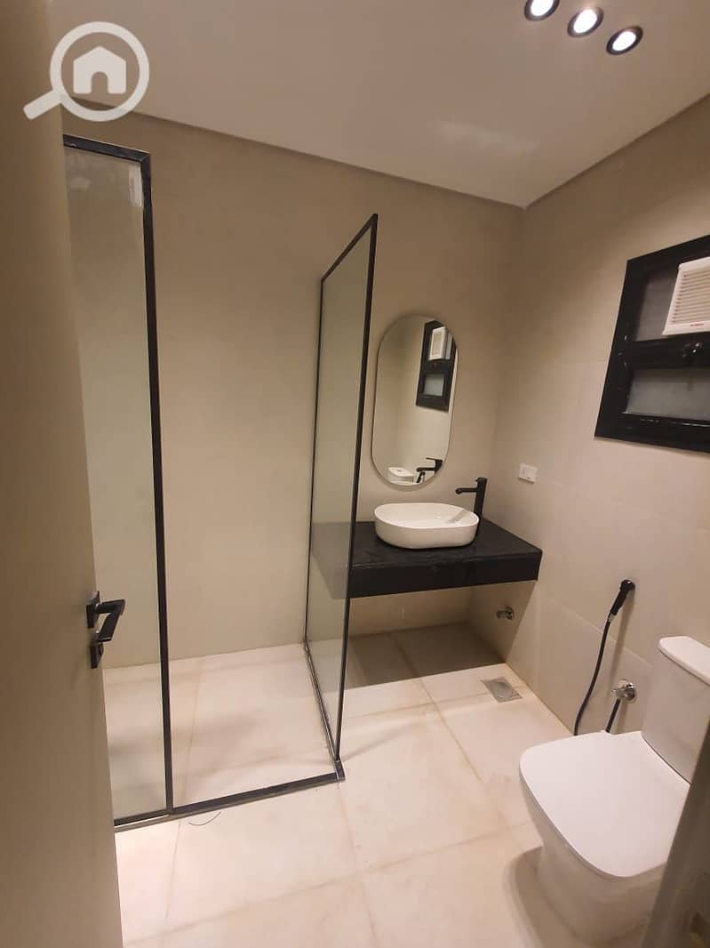 4 WhatsApp Image 2025-11-29 at 7.42. 21 PM. jpeg