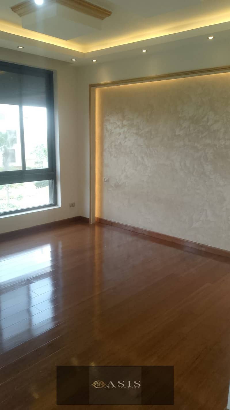 8 WhatsApp Image 2025-12-03 at 16.57. 36 (1). jpeg