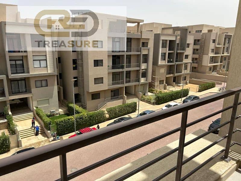 11 d61507c1-43a7-47b4-a438-c1054fa0e0f9. jpg