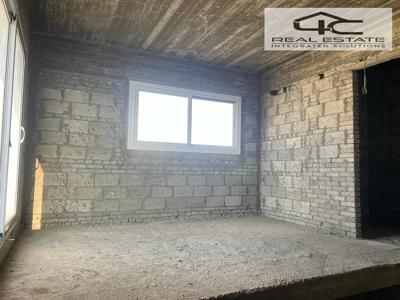 5 WhatsApp Image 2025-11-25 at 11.55. 31 PM (2). jpeg