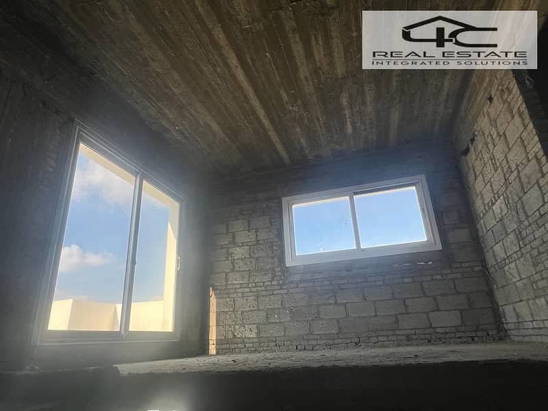 6 WhatsApp Image 2025-11-25 at 11.55. 32 PM (1). jpeg