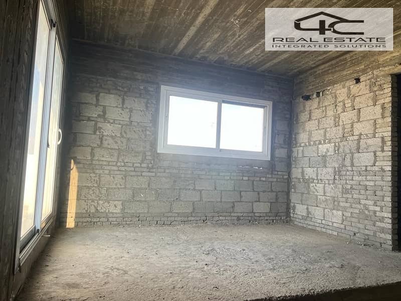 7 WhatsApp Image 2025-11-25 at 11.55. 32 PM. jpeg