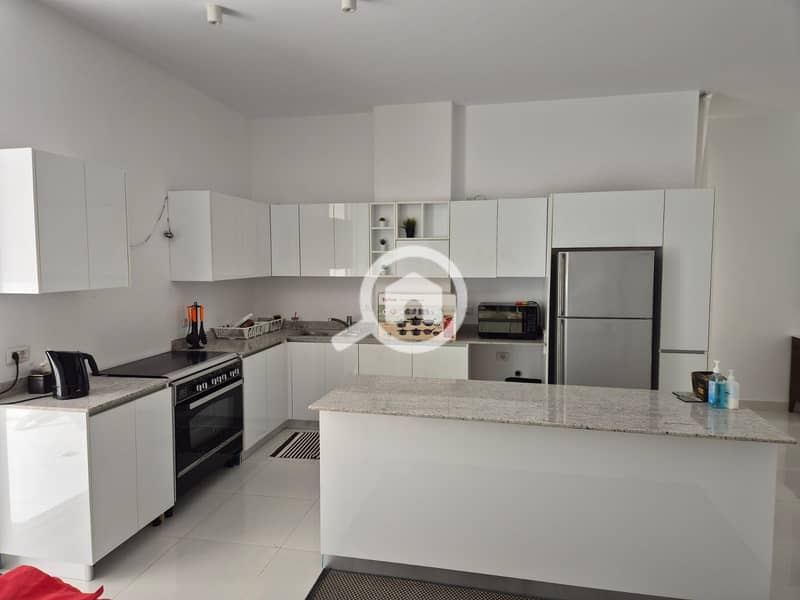 2 WhatsApp Image 2025-11-12 at 15.27. 29_e58ab731. jpg