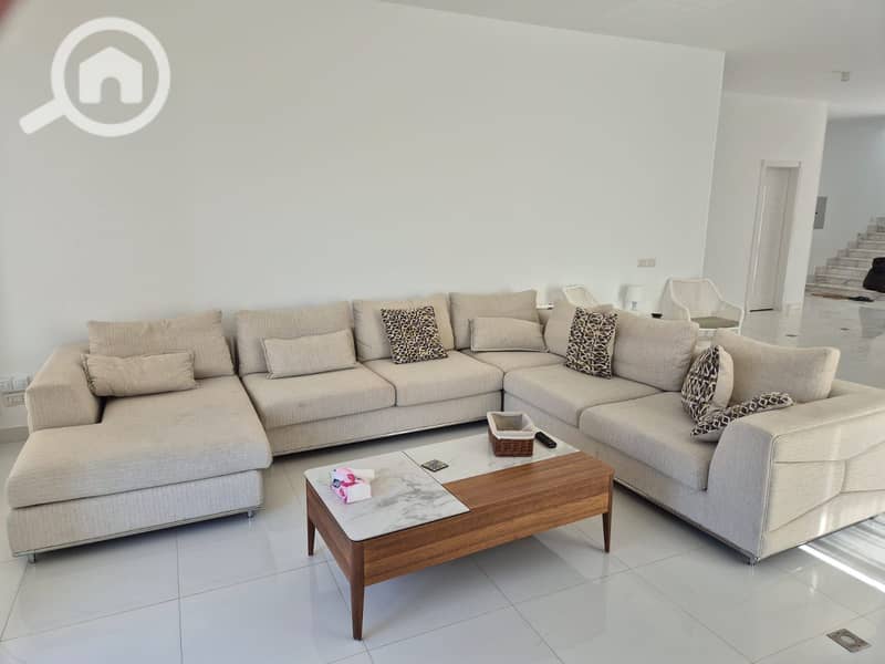 4 WhatsApp Image 2025-11-12 at 15.27. 30_f34b9263. jpg