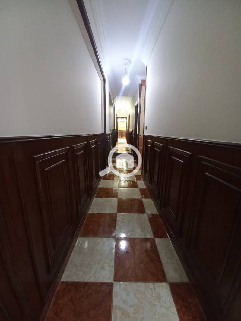 2 WhatsApp Image 2025-12-04 at 13.49. 16_070d70d7. jpg