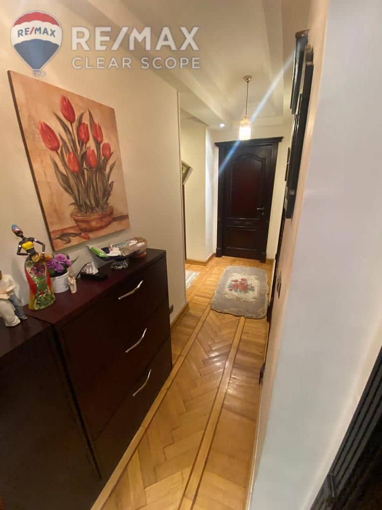 2 4ced34e3-aa0a-410a-8ee2-77a1a6a9e7c6. jpeg