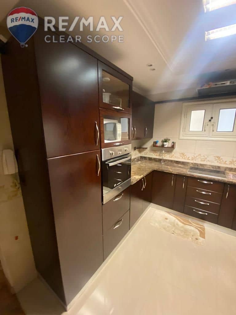 3 5d5227a0-5fb0-4dab-8366-e85e2e8701f3. jpeg