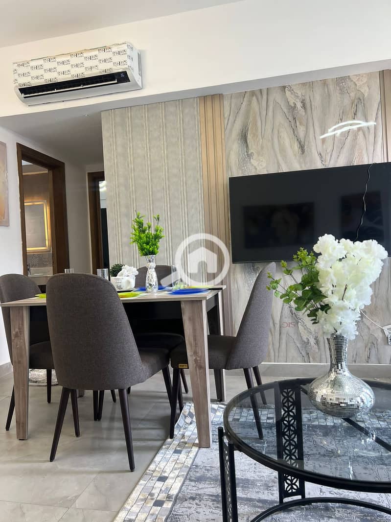 11 WhatsApp Image 2025-12-04 at 16.34. 57 (1). jpeg