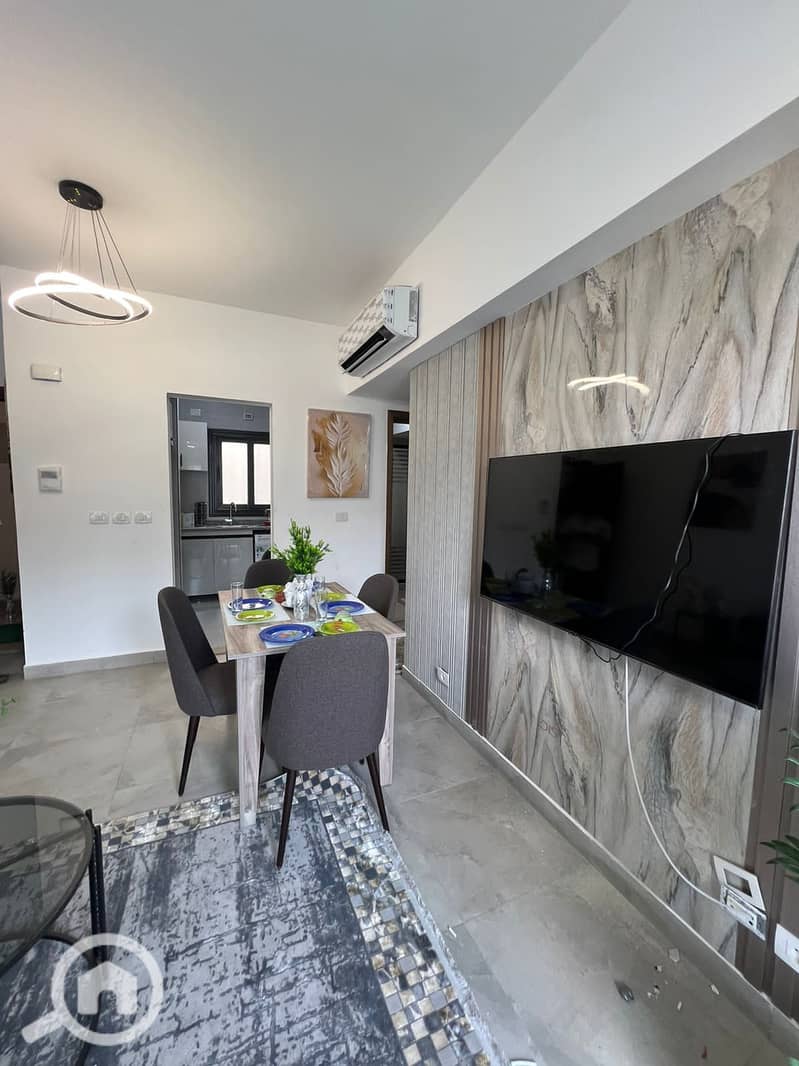 14 WhatsApp Image 2025-12-04 at 16.34. 56. jpeg