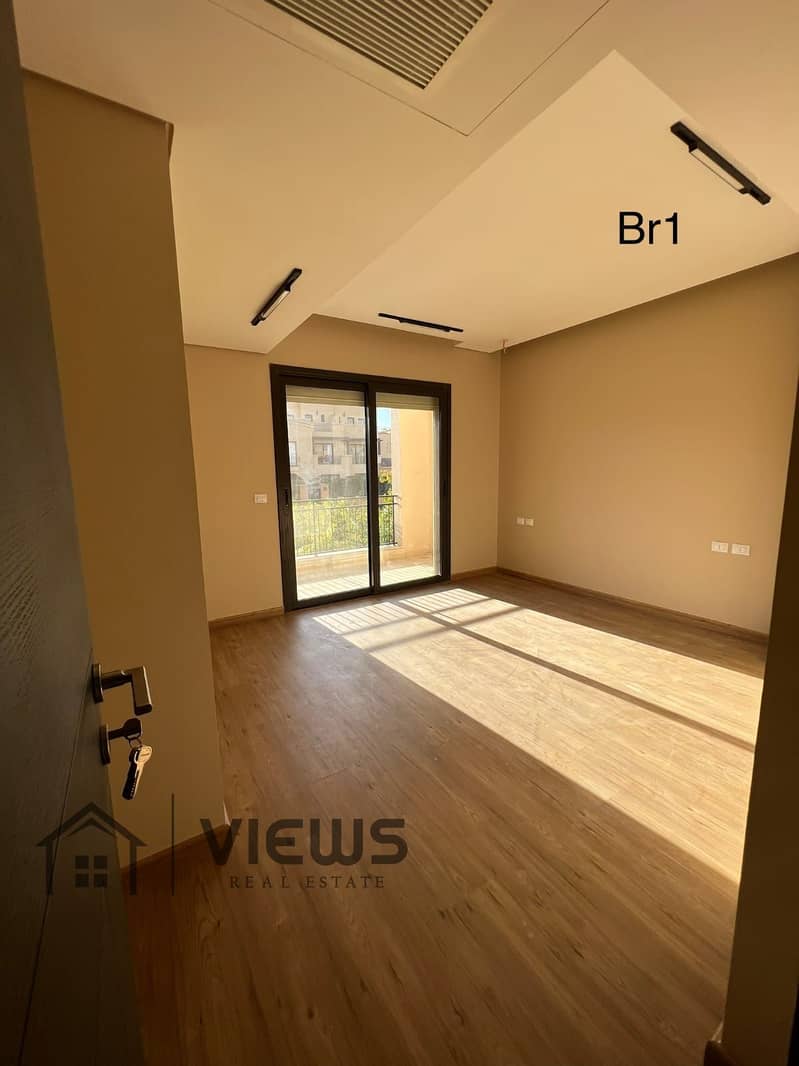 6 WhatsApp Image 2025-12-04 at 3.42. 13 PM (2). jpeg