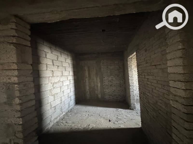 8 WhatsApp Image 2025-02-06 at 6.05. 44 PM (2). jpeg