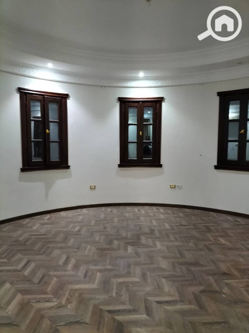 24 WhatsApp Image 2025-12-03 at 12.56. 37 (3). jpeg