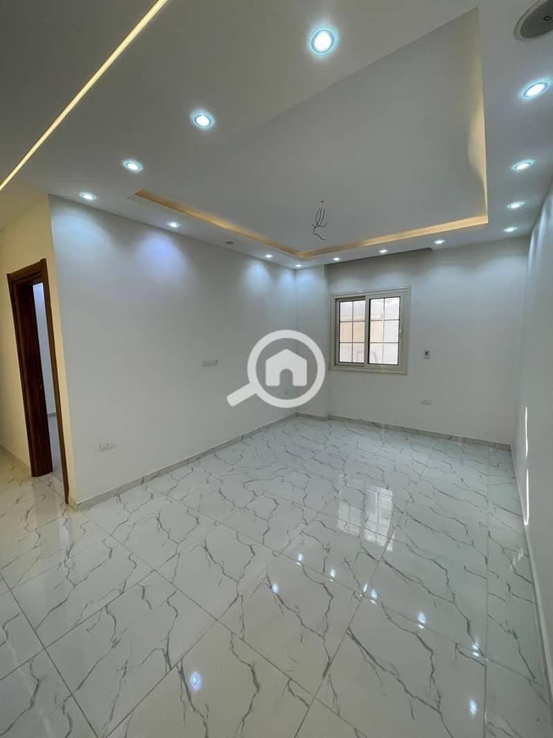 5 5E99E094-F2A9-4D3E-9B90-C5EEE211C4F5. jpeg