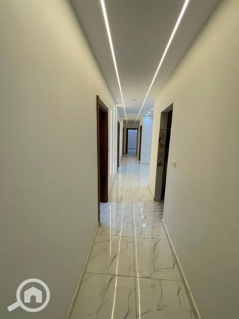 6 65988A17-E2C9-4D3F-9DB2-274D004167C7. jpeg