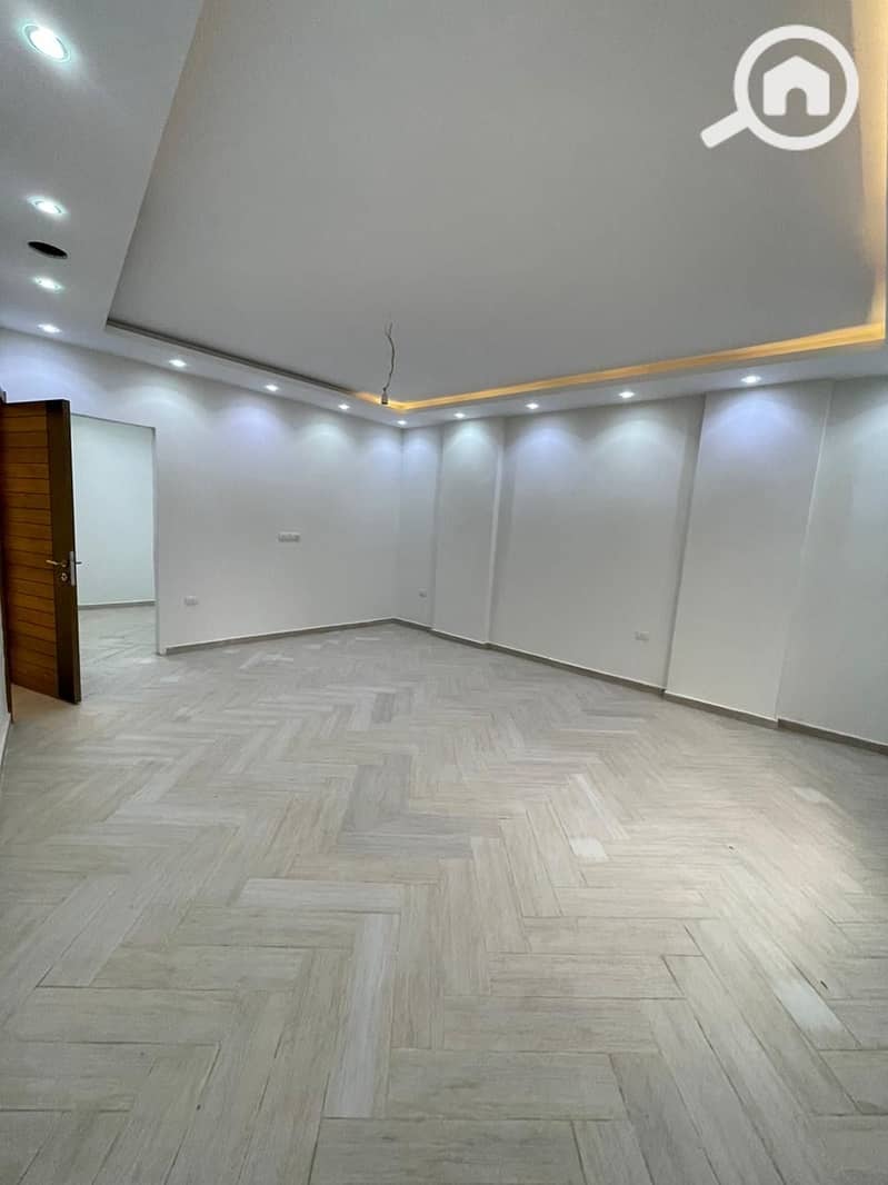 13 81da117f-390b-413c-a291-933710a3dcd6. jpeg