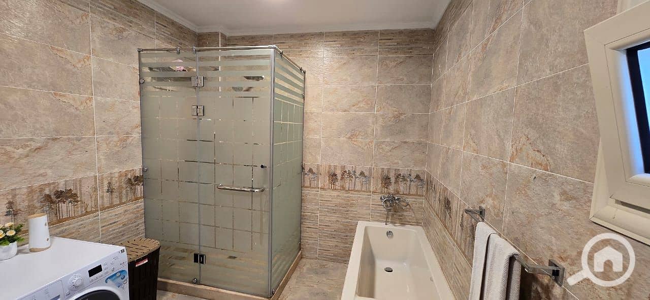 3 WhatsApp Image 2025-12-04 at 15.00. 11. jpeg