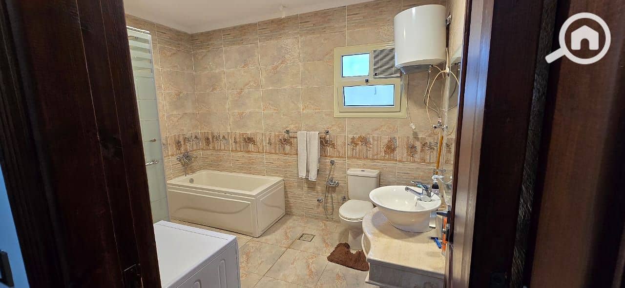 5 WhatsApp Image 2025-12-04 at 15.00. 10 (1). jpeg