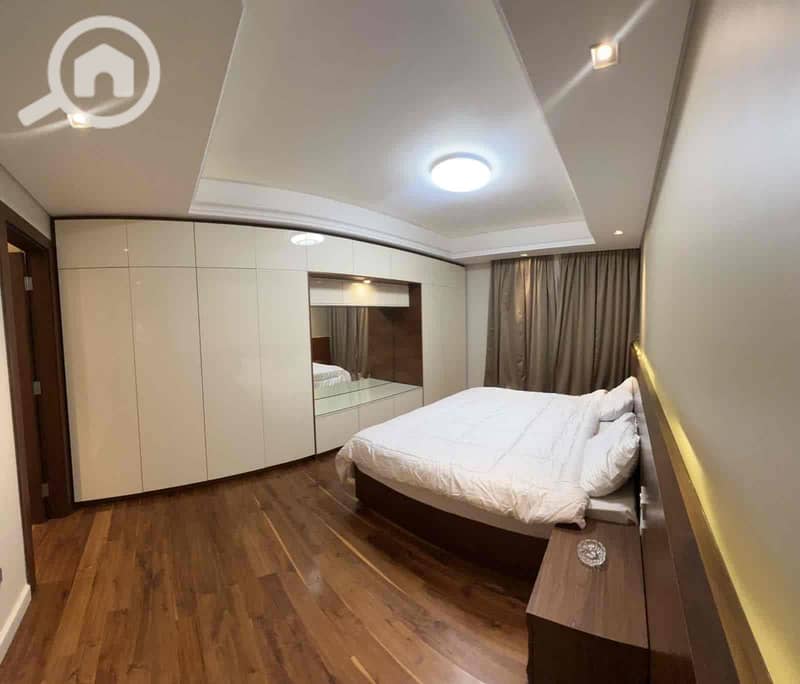 16 a28c2802-f9e3-4c92-aa1f-578b3eae494b. jpg