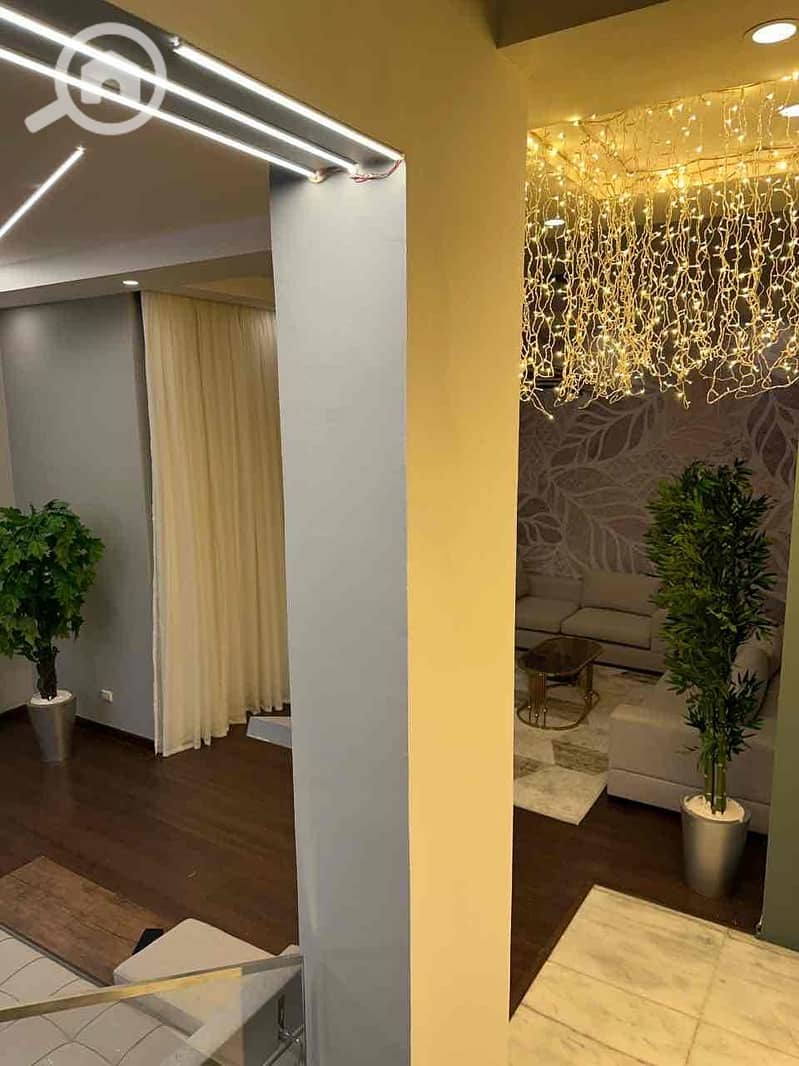 20 0425c158-48e6-47ef-97f6-86faa4f546a0. jpg