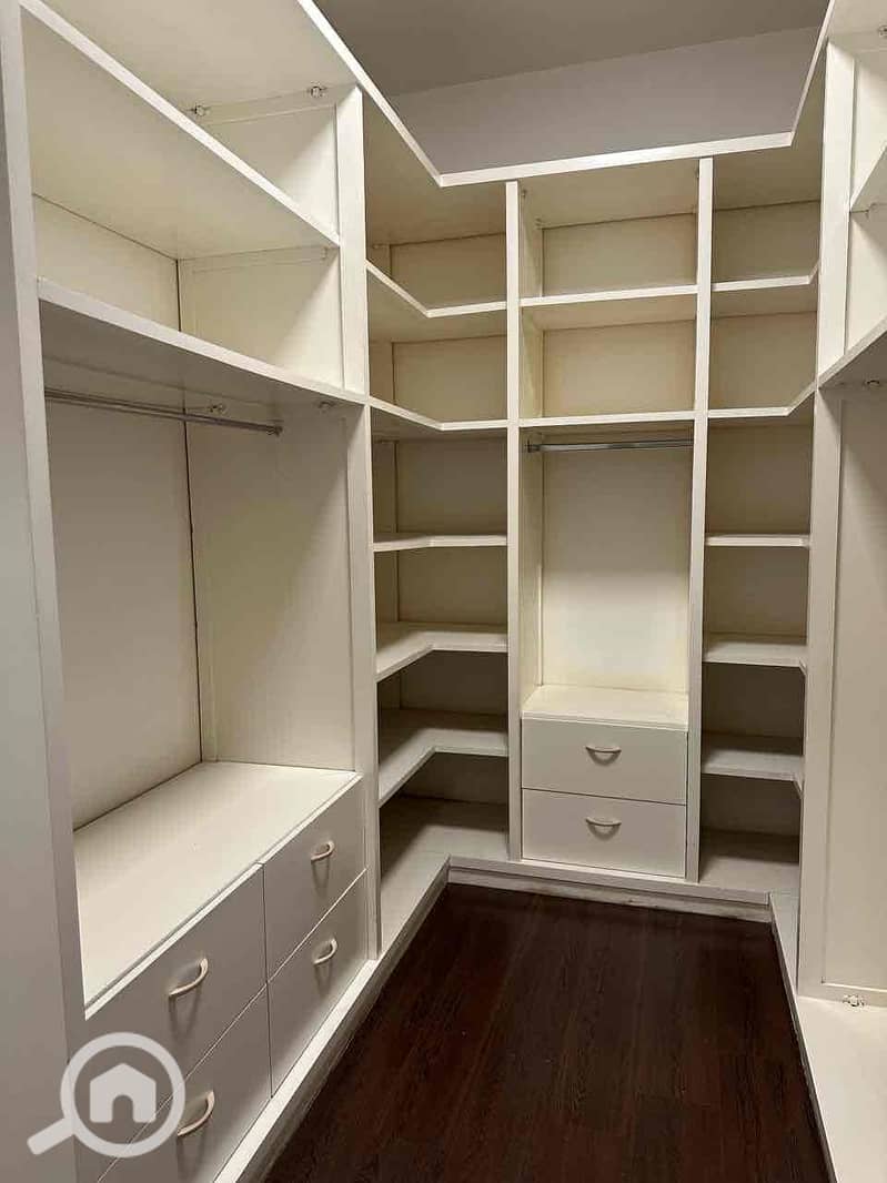 28 5a89ee12-54aa-47d4-8d4e-e353454ded2e. jpg